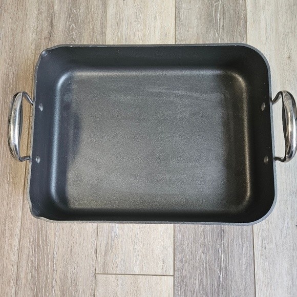 Pampered Chef Kitchen Pampered Chef Nonstick Roasting Pan Large 2 X